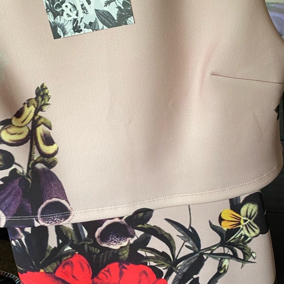 Hope and Ivy 2 in 1 Pencil Dress with Placement Floral by ASOS - Picture 6 of 6